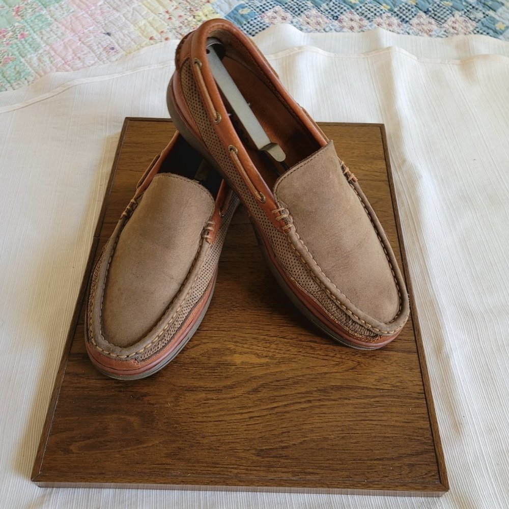 Tommy Bahama Suede and Leather Boat Loafers.  EEUC. 10M.